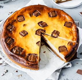 „Kinder Riegel”-Käsekuchen