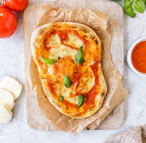 Pinsa Tomate-Mozzarella