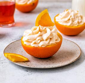 Cremiges „Aperol”-Orangen-Eis