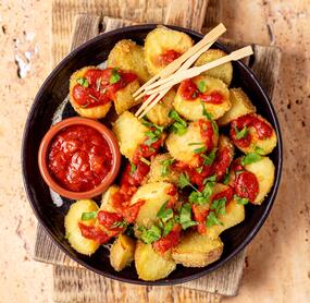 Patatas Bravas mit Salsa Mojo