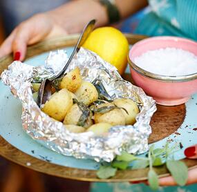 Folienkartoffeln vom Grill