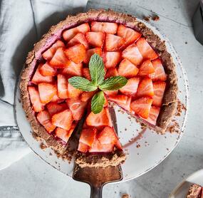 Low-Carb-Erdbeerkuchen mit Quark-Creme