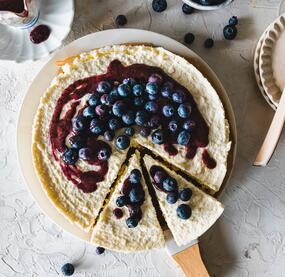 Low-Carb-Joghurtkuchen mit Heidelbeeren