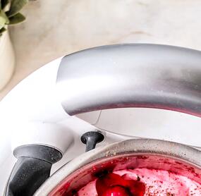 Schwarzwälder-Kirsch-Softeis