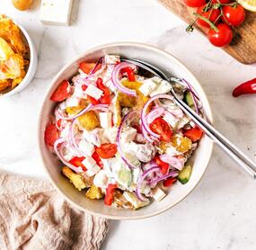 Smashed Potato Salad nach griechischer Art