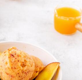 Pfirsich-Eis mit nur 3 Zutaten