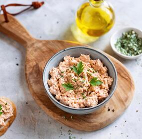 Lachs-Dip mit Frischkäse