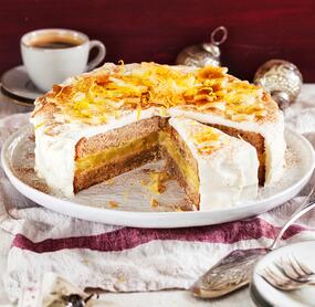 Weihnachtstorte mit Apfelkompott