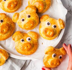 Glücksschweine aus Quark-Öl-Teig