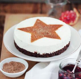 No-Bake-Sterntorte mit Weihnachtszucker