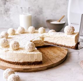 No Bake „Raffaello" Cheesecake