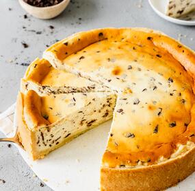 Cremiger Stracciatella-Käsekuchen