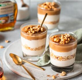 Schnelles Apfel-Nuss-Dessert mit Ahornsirup