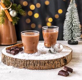 Weihnachtlicher Schoko-Eierlikör