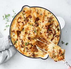 Zwiebel-Hackfleisch-Auflauf