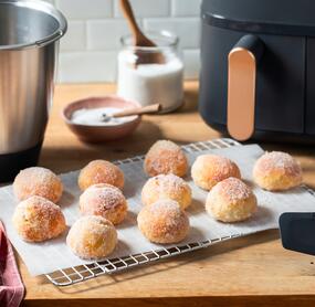 Quarkbällchen mit Thermomix® und Heißluftfritteuse