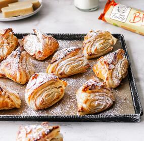 Marzipanecken mit Blätterteig