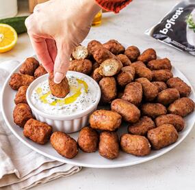 Mini-Bifteki mit Tzatziki