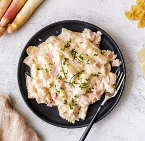 Farfalle mit Schinken und Spargel