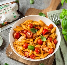 One Pot Chicken-Pasta Tomate-Mozzarella