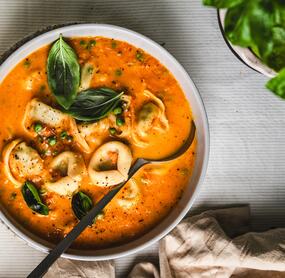 All-in-One-Tortellinisuppe in 15 Minuten