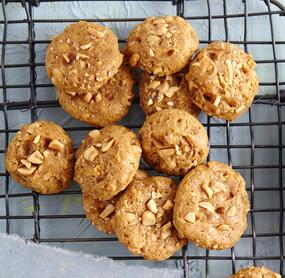 Crunchy Peanut Butter Cookies