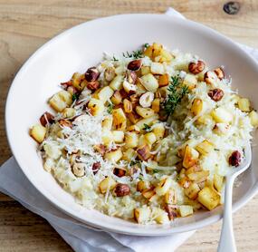 Graupen-„Risotto“ mit Pastinaken und Nüssen