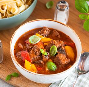Italienisches Tomaten-Gulasch