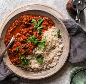 Reis mit Hackfleischsoße All in One – mal ganz anders!