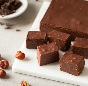 Nuss-Nougat selbst gemacht