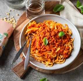 Vegane Bolo mit Soja Schnetzel