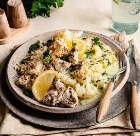 Leichtes Zitronen-Hähnchen mit Blumenkohlrahm