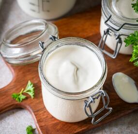 Crème fraîche selber machen