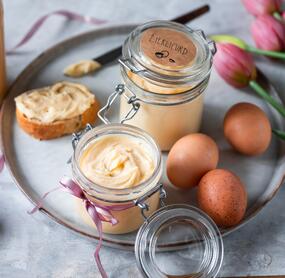 Eierlicurd – cremiger Eierlikör fürs Brot