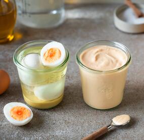 Mayo aus gekochten Eiern
