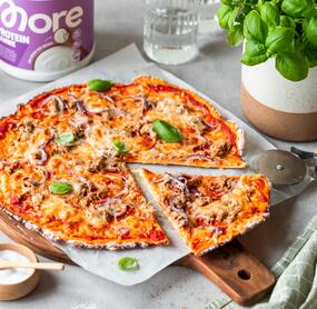 Schnelle Proteinpizza "Thuna"