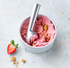 Strawberry-Cheesecake-Eis