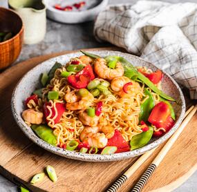 Scharfe Mie mit Garnelen