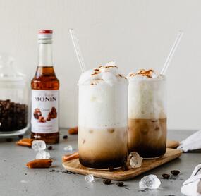 Shaken Eis-Karamell-Espresso