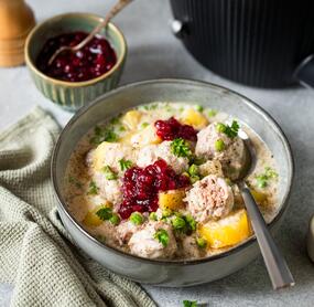 Schwedischer Hacktopf „Köttbullar“ Style