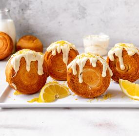 Lemon Cheesecake Croissant Rolls