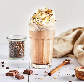 Schoko-Frappuccino in unter 10 Minuten