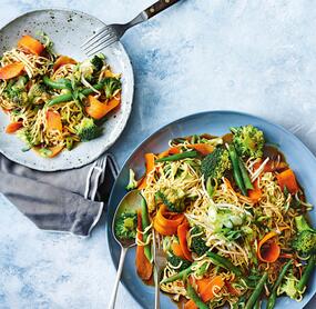 Teriyaki-Mie-Nudelsalat