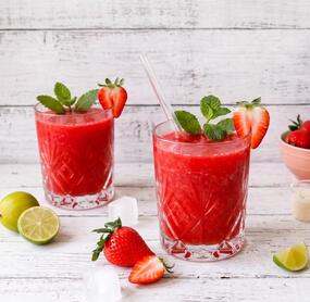 Alkoholfreier Frozen Erdbeer-Limes