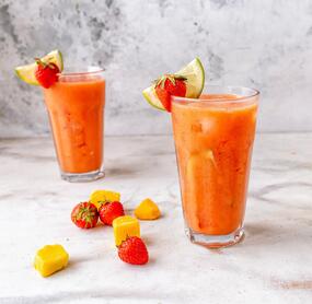 Erdbeer-Mango Limonade
