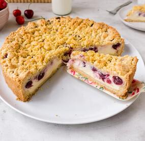 Kirsch-Streuselkuchen mit Schmand