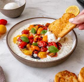 Burrata Dip mit gerösteten Tomaten
