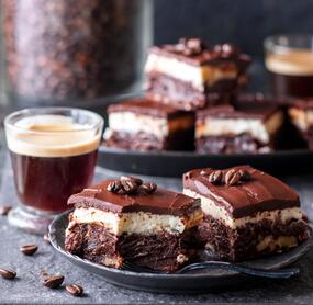 Cappuccino-Brownies – cremig & saftig