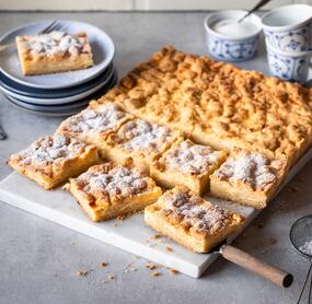 Schwedische Vanilleschnitten vom Blech