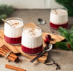 Zimtcreme mit Kirsch-Samt